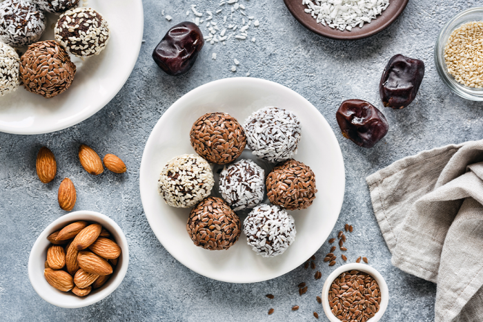 Boules de dattes aux amandes